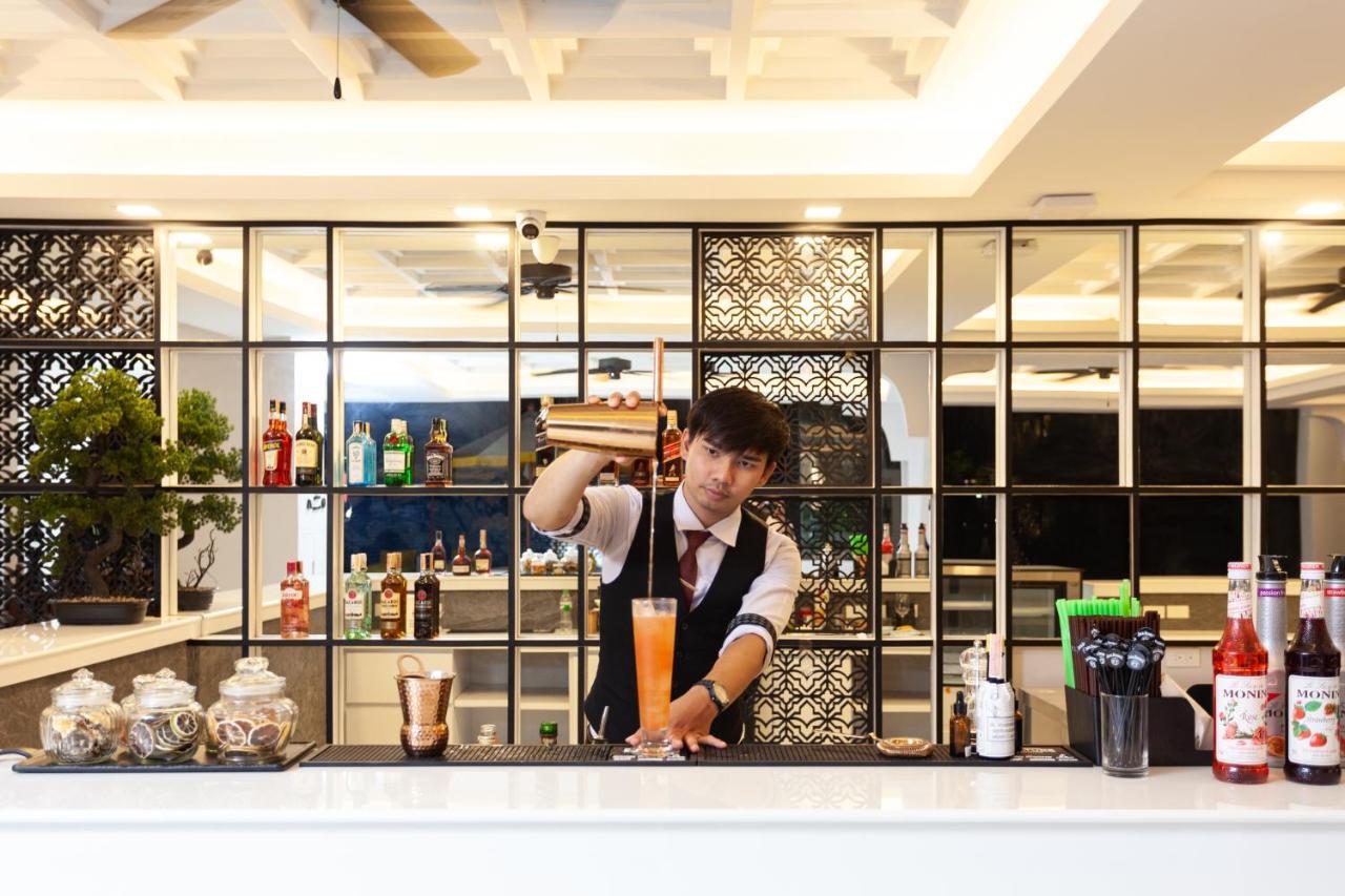 Anona Beachfront Phuket Resort-Sha Extra Plus Patong 외부 사진